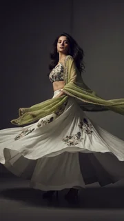 Output 3 - Apparel 29