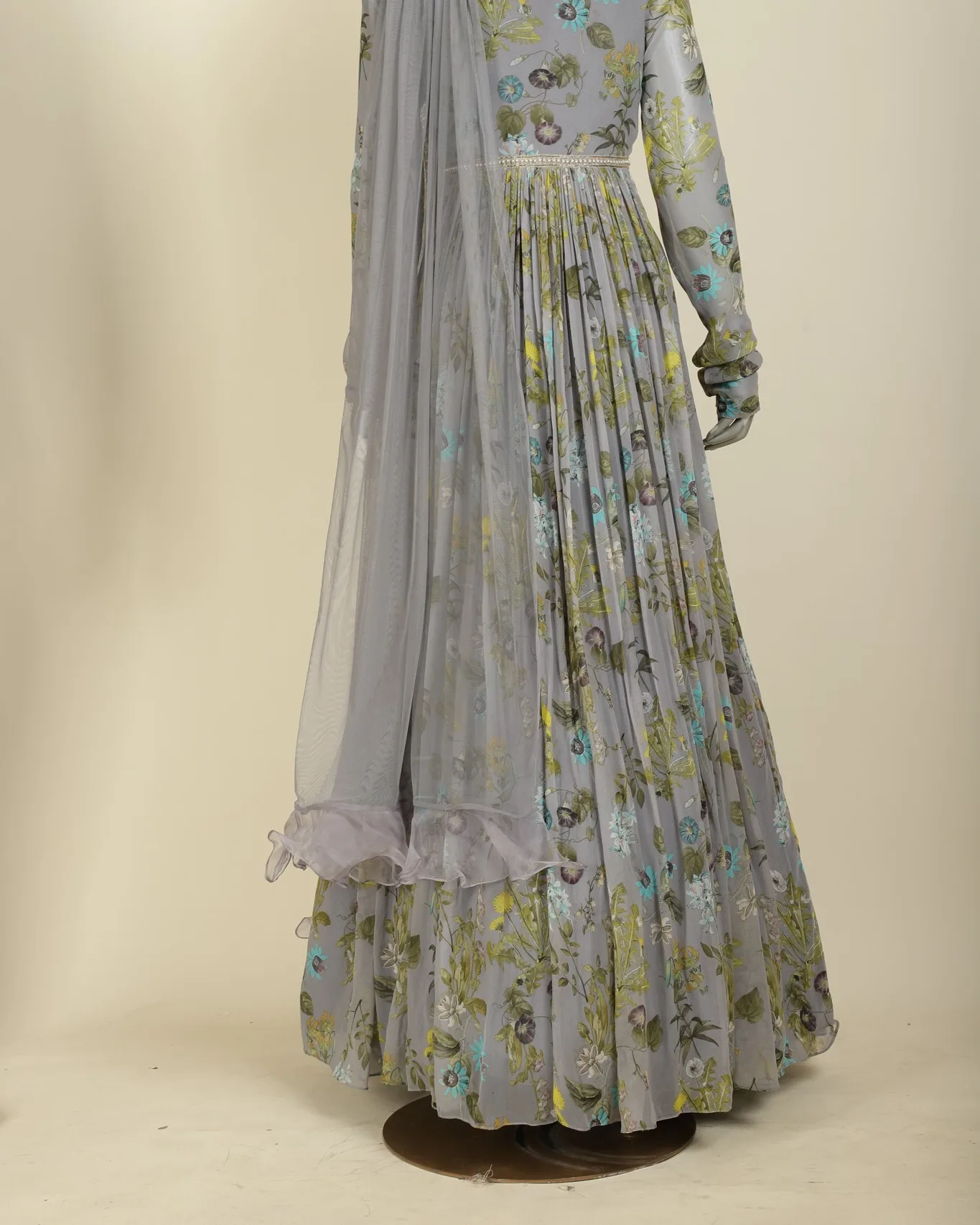 kurta product photo as sent by the brand, before the ghost mannequin