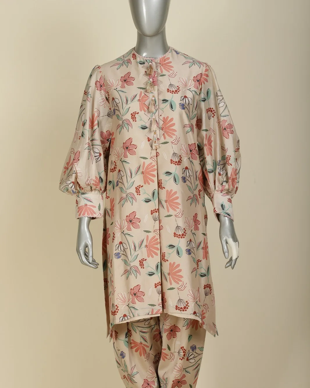 kurta product photo as sent, before the ghost mannequin