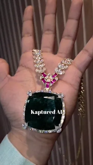 Emerald statement necklace revealed in an AI unboxing film